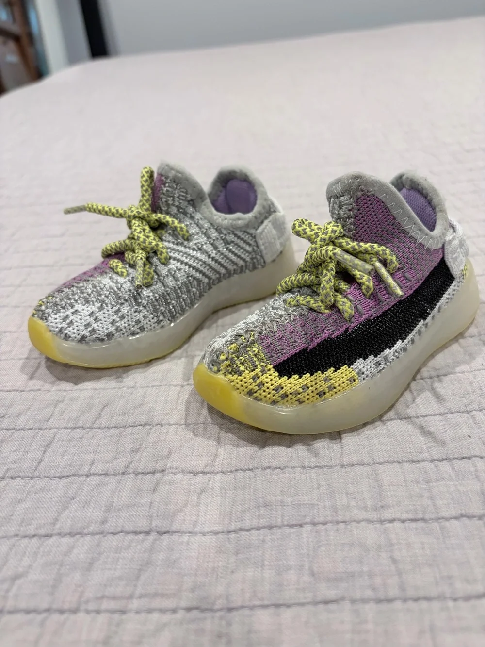 Toddler Knit Athletic Shoes - Gray, Purple & Yellow size 6
